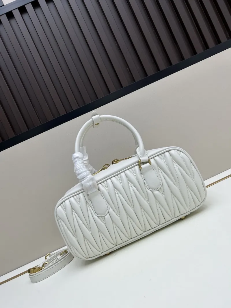 MIU MIU White Top Handle Bag 226 - Image 3