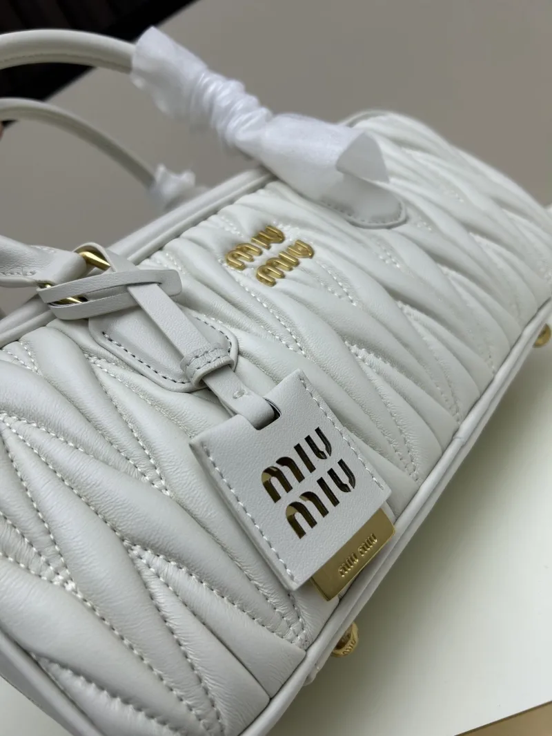 MIU MIU White Top Handle Bag 226 - Image 4
