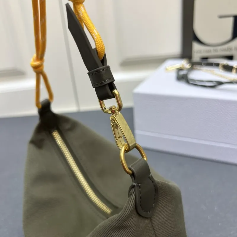 Miu Miu 1E841 Olive Green Top Handle Bag 18x14x10cm - Image 6