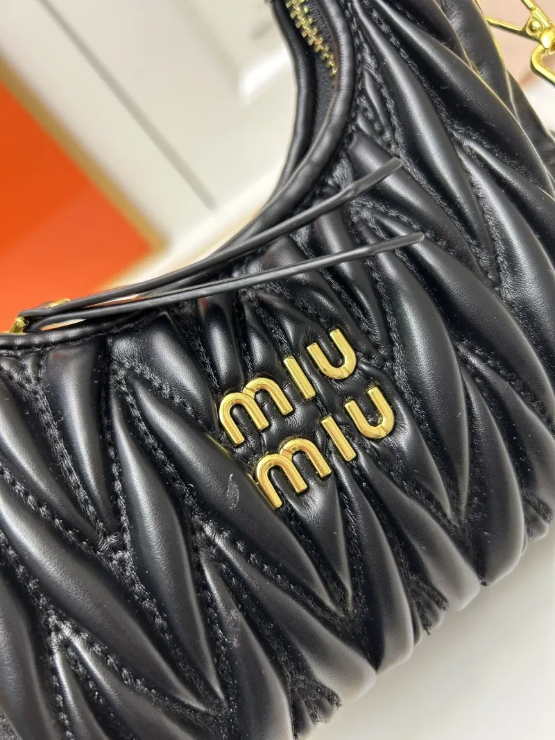 MIU MIU Black Top Handle Crossbody Bag 2178 Size 20-17-6 - Image 4