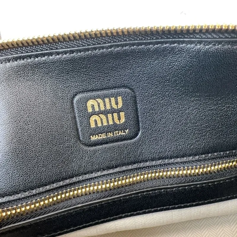 Miu Miu Black Top Handle Bag 455 - Image 8