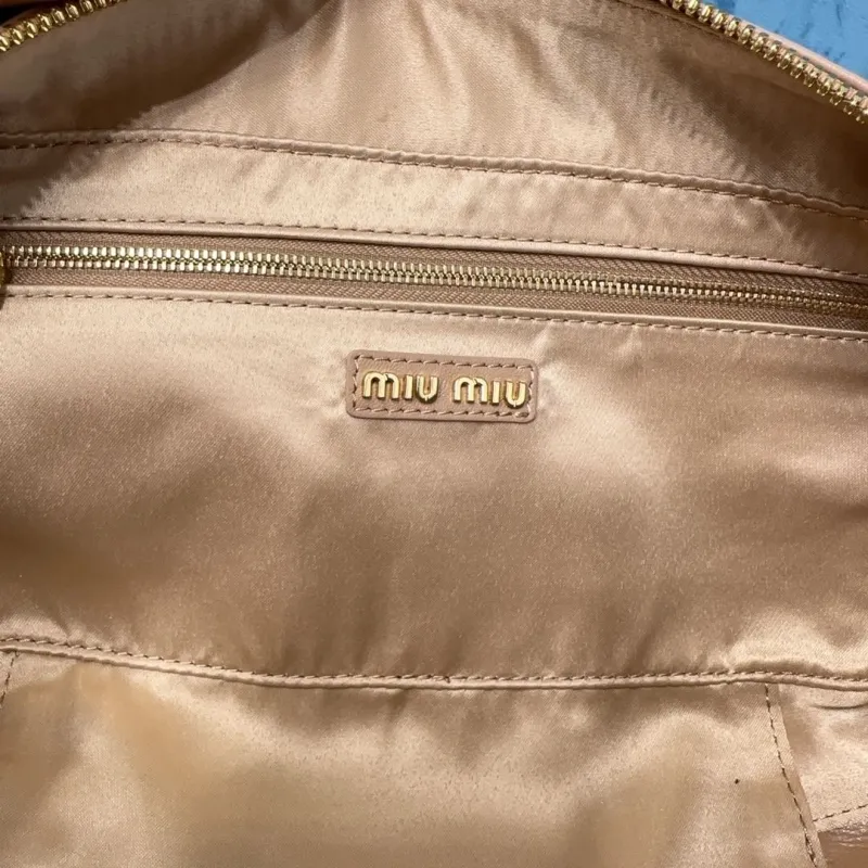 MIU MIU Beige Matelasse Top Handle Bag 507 - Image 8