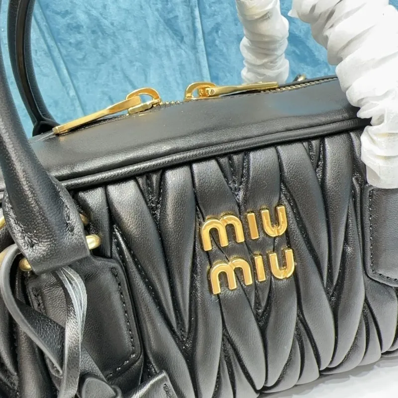 Miu Miu Black Matelasse Top Handle Crossbody Bag 510 - Image 4