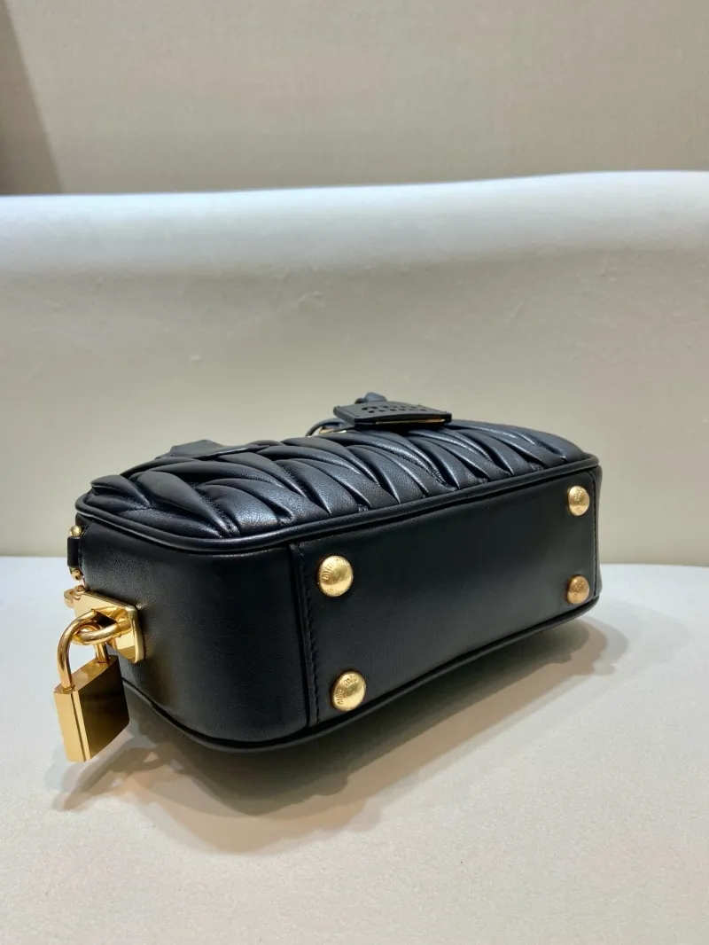 Miu Miu Black Matelasse Top Handle Crossbody Bag 578 - Image 5