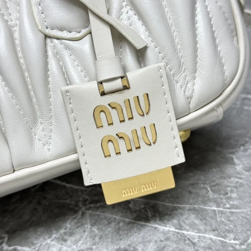 Miu Miu Cream Quilted Leather Top Handle Crossbody Bag - Image 3