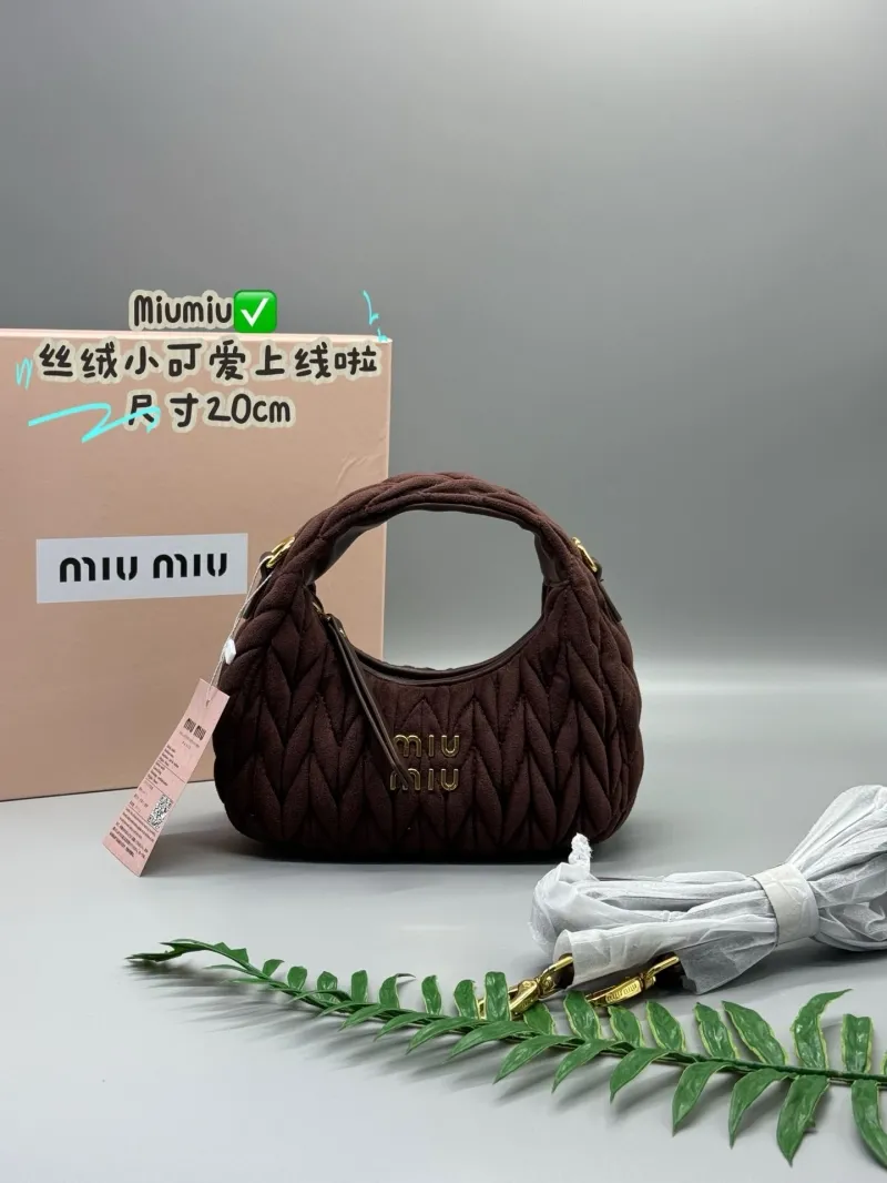 Miu Miu Velvet Top Handle Bag Size 20cm - Image 4