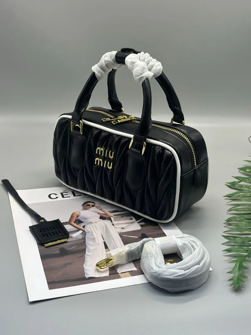 Miu Miu Black Top Handle Bag 662 23x8x11.5cm - Image 3