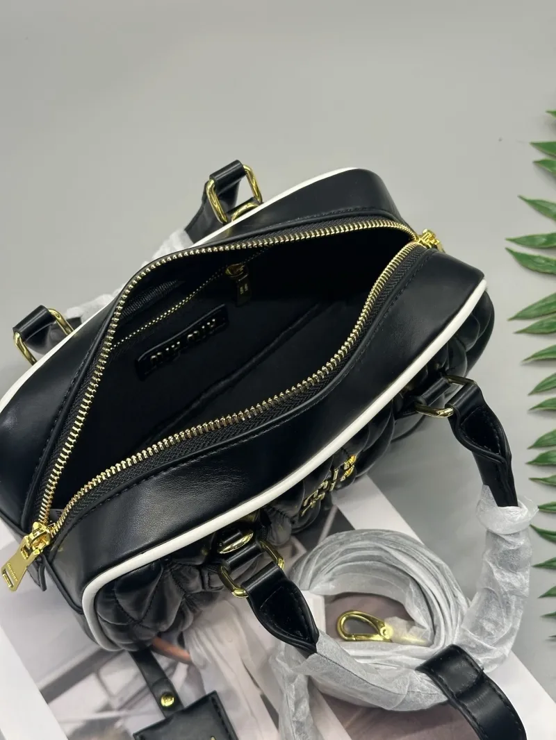 Miu Miu Black Top Handle Bag 662 23x8x11.5cm - Image 7