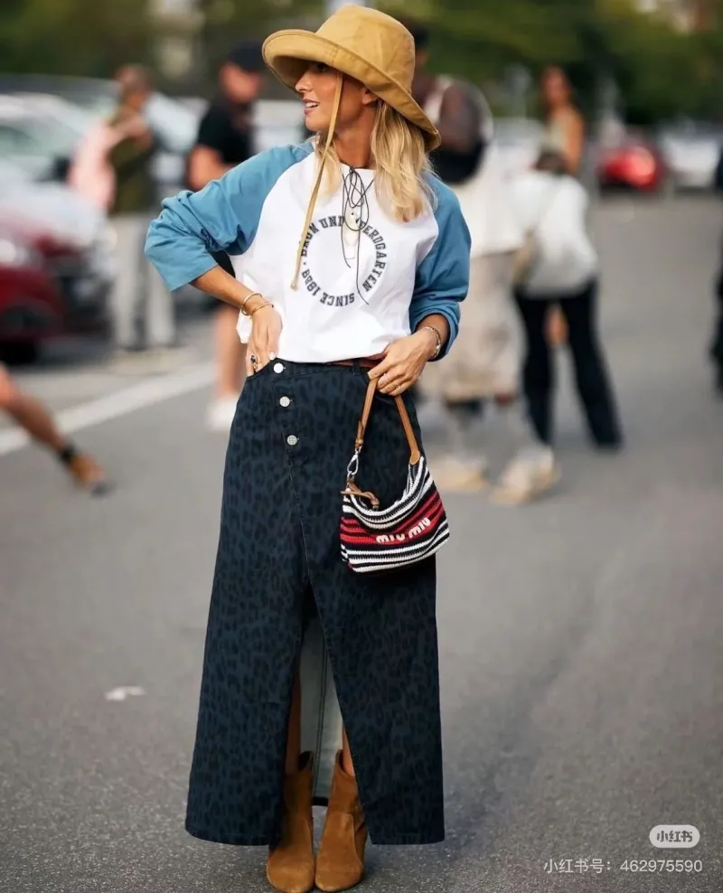 Miu Miu Striped Crochet Top Handle Bag 682 - Image 8