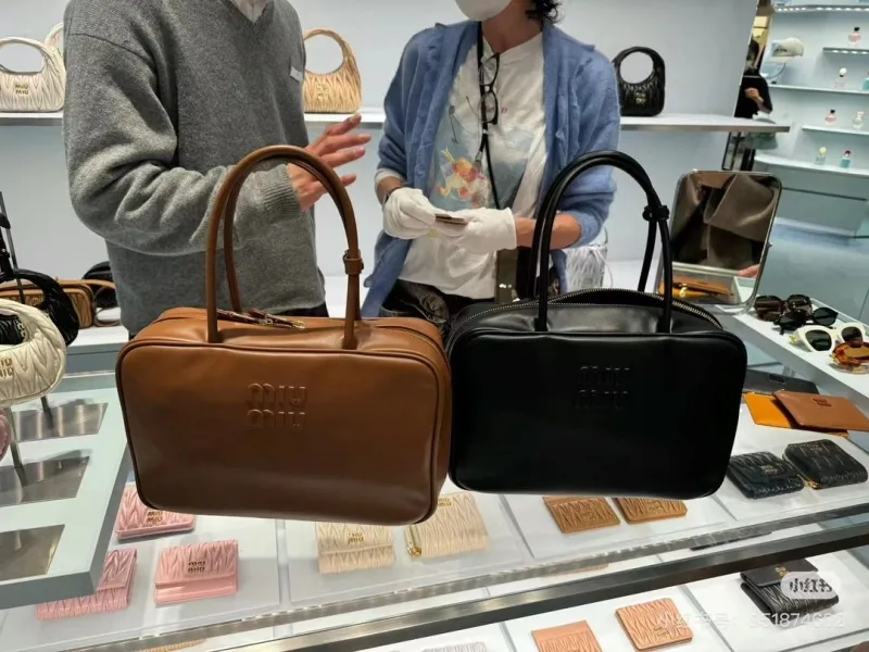 Miu Miu Black Top Handle Bag 685 - Image 9