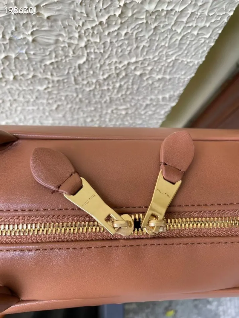 Miu Miu Brown Leather Top Handle Bag 686 - Image 4