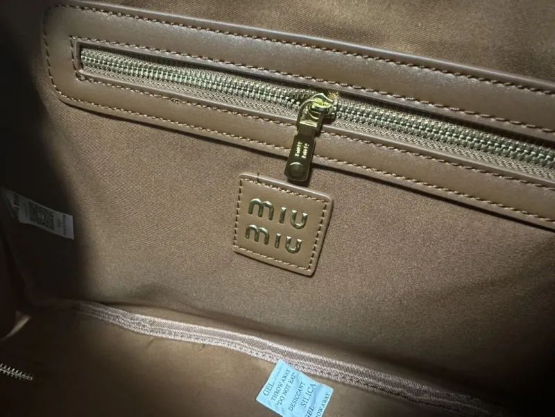 Miu Miu Brown Leather Top Handle Bag 686 - Image 5
