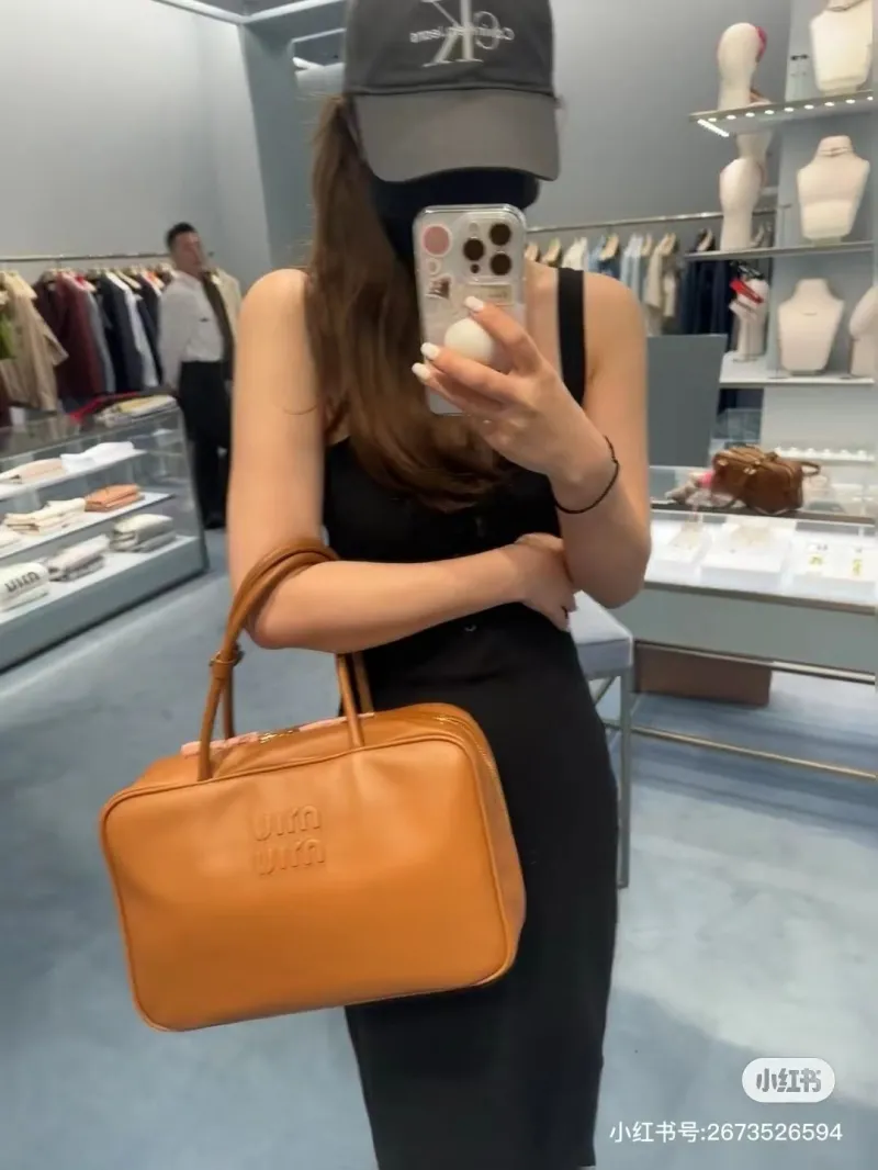 Miu Miu Brown Leather Top Handle Bag 686 - Image 7