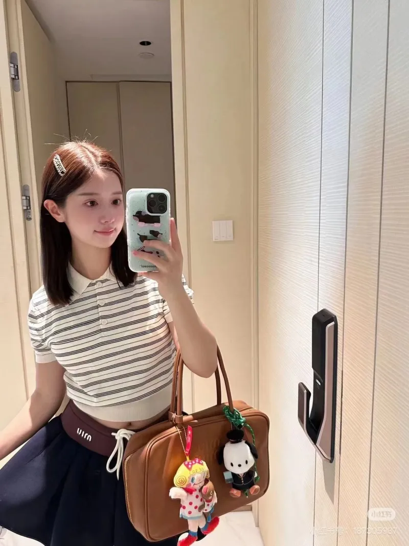 Miu Miu Brown Leather Top Handle Bag 686 - Image 9