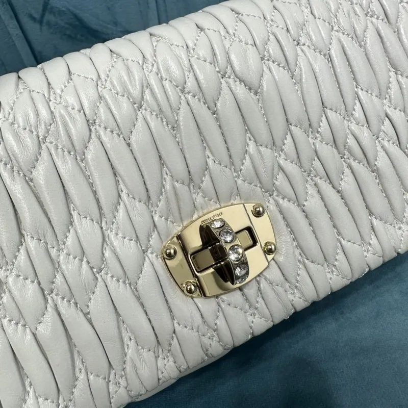 MIU MIU White Top Handle Shoulder Bag - Image 4