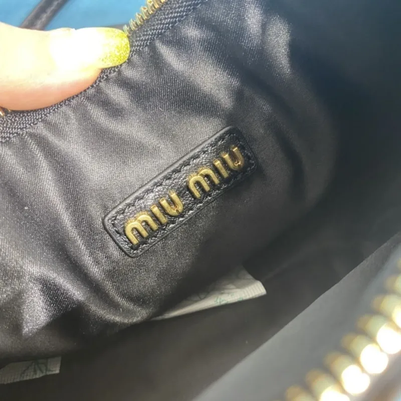 Miu Miu Black Matelassé Top Handle Crossbody Bag 757 - Image 8