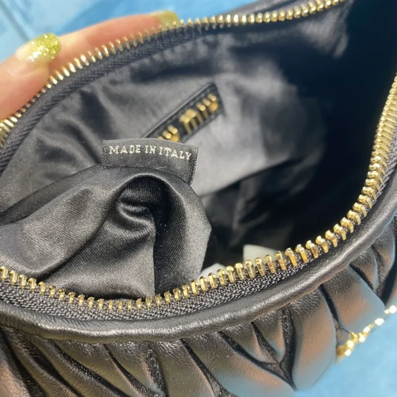 Miu Miu Black Matelassé Top Handle Crossbody Bag 757 - Image 9