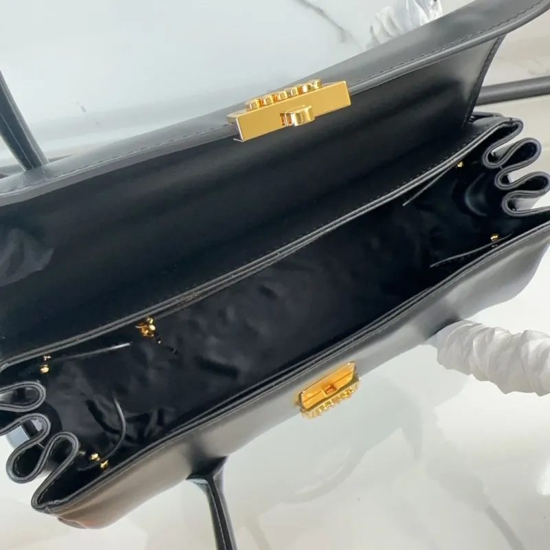 MIU MIU Black Leather Top Handle Bag 775 - Image 8