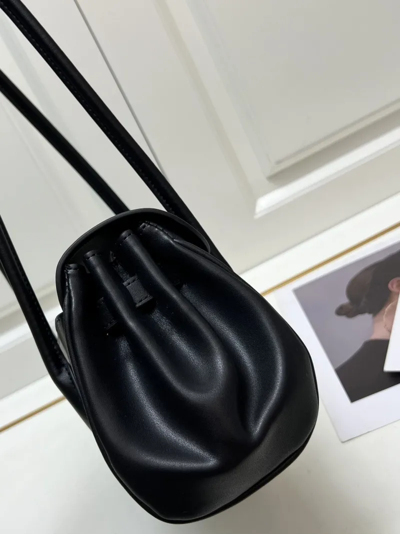 MIU MIU Black Top Handle Shoulder Bag H08875 - Image 6