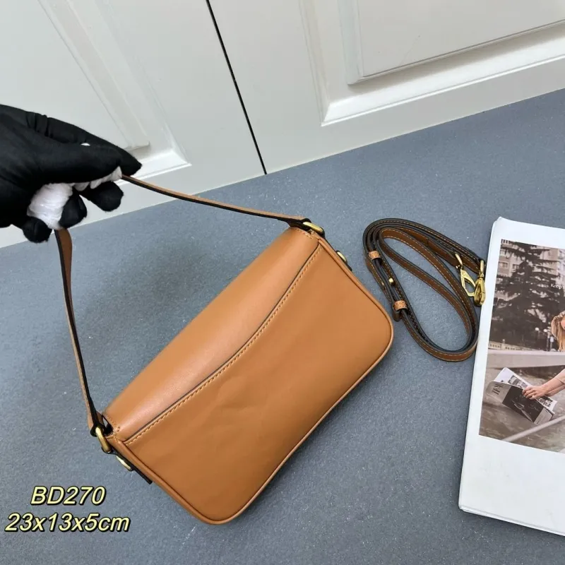 Alternative view of MIU MIU Top Handle Bags-924