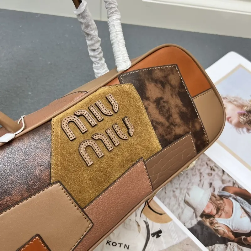 MIU MIU Top Handle Bags-943 - Image 3