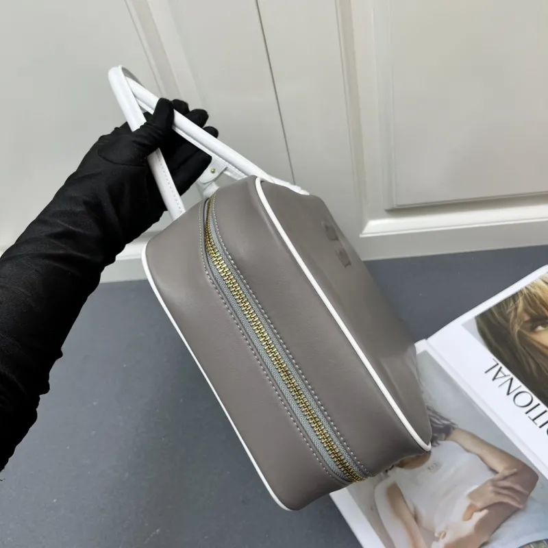 MIU MIU Gray Top Handle Bag Y117 - Image 4