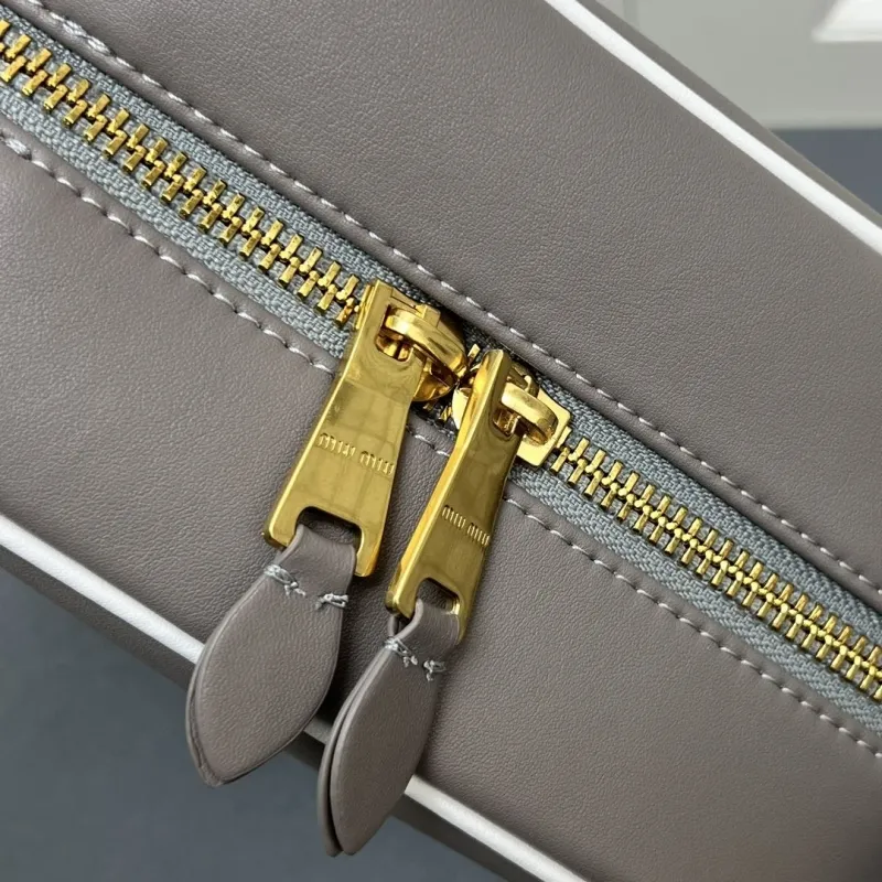 MIU MIU Gray Top Handle Bag Y117 - Image 8