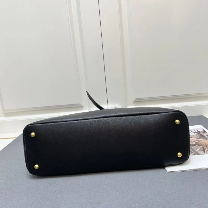 MIU MIU Top Handle Bags-1040 - Image 6