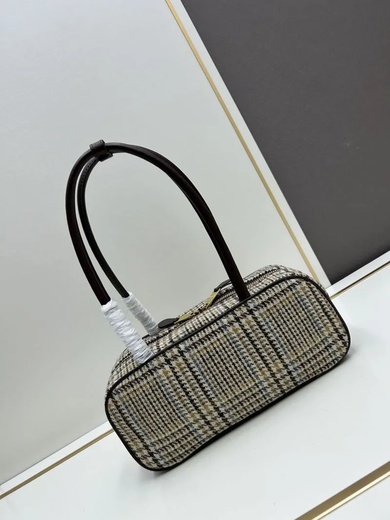 Miu Miu Houndstooth Top Handle Shoulder Bag 09805 - Image 4