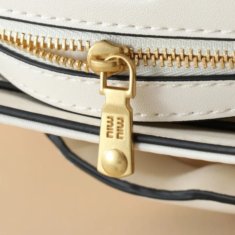 MIU MIU White Top Handle Crossbody Bag 1164 - Image 9