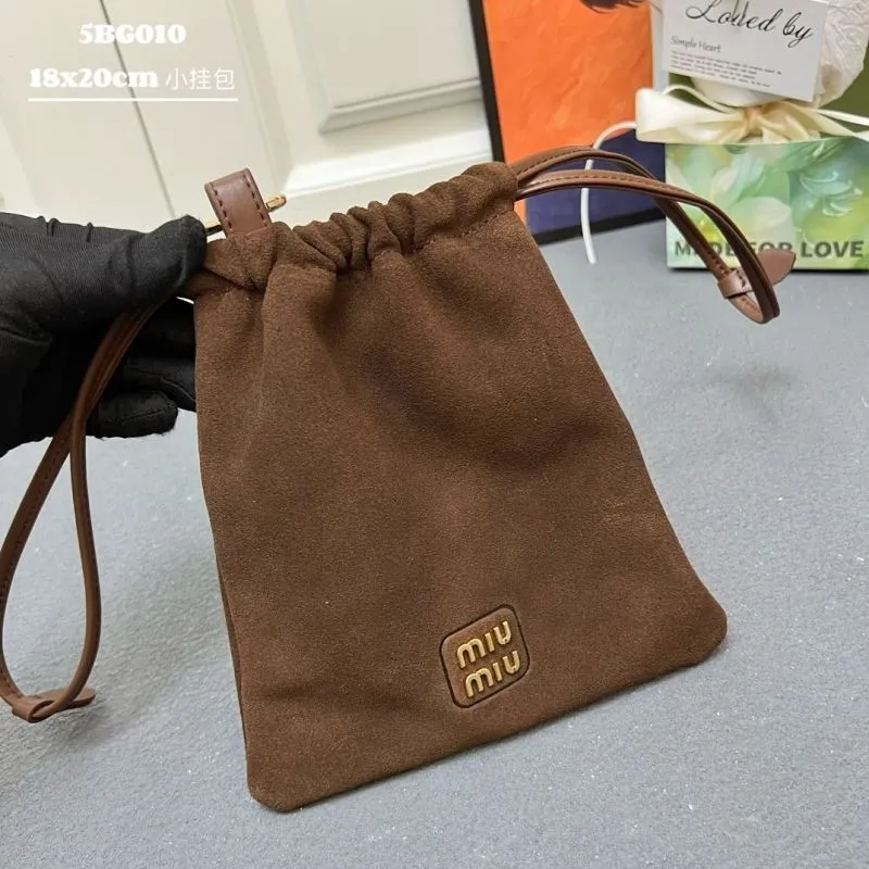 MIU MIU Clutch Bags-3