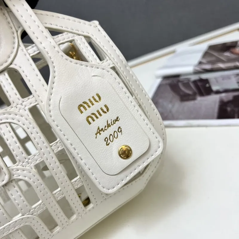 Miu Miu White Mini Crossbody Basket Handbag 1E294 - Image 6
