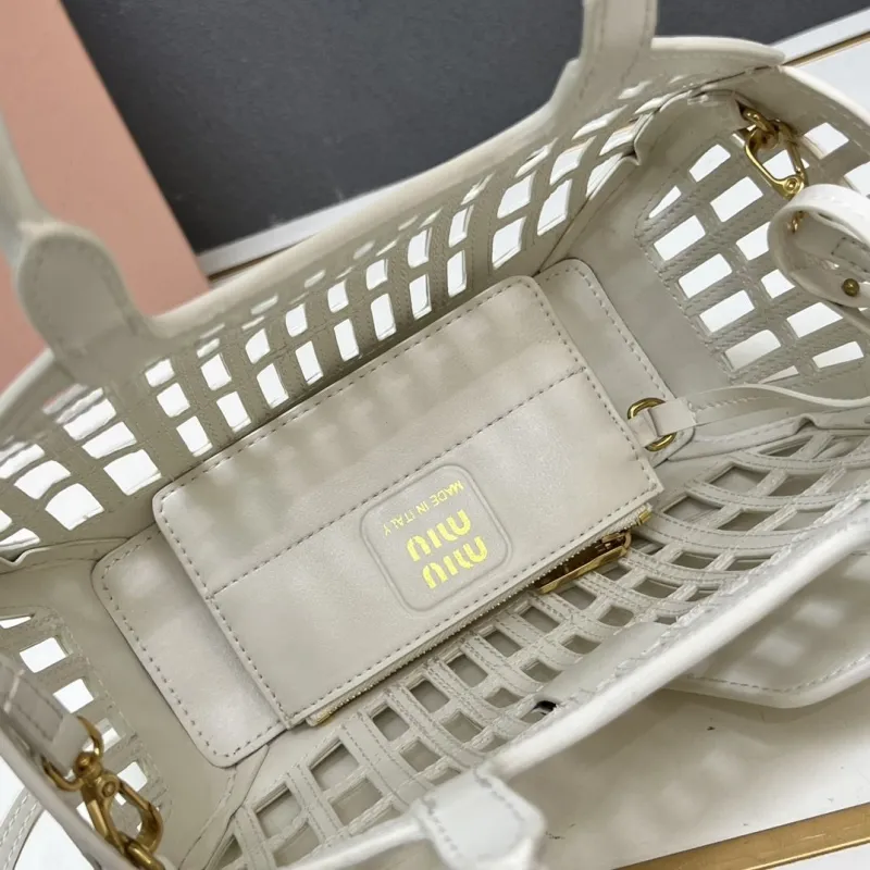 Miu Miu White Mini Crossbody Basket Handbag 1E294 - Image 9