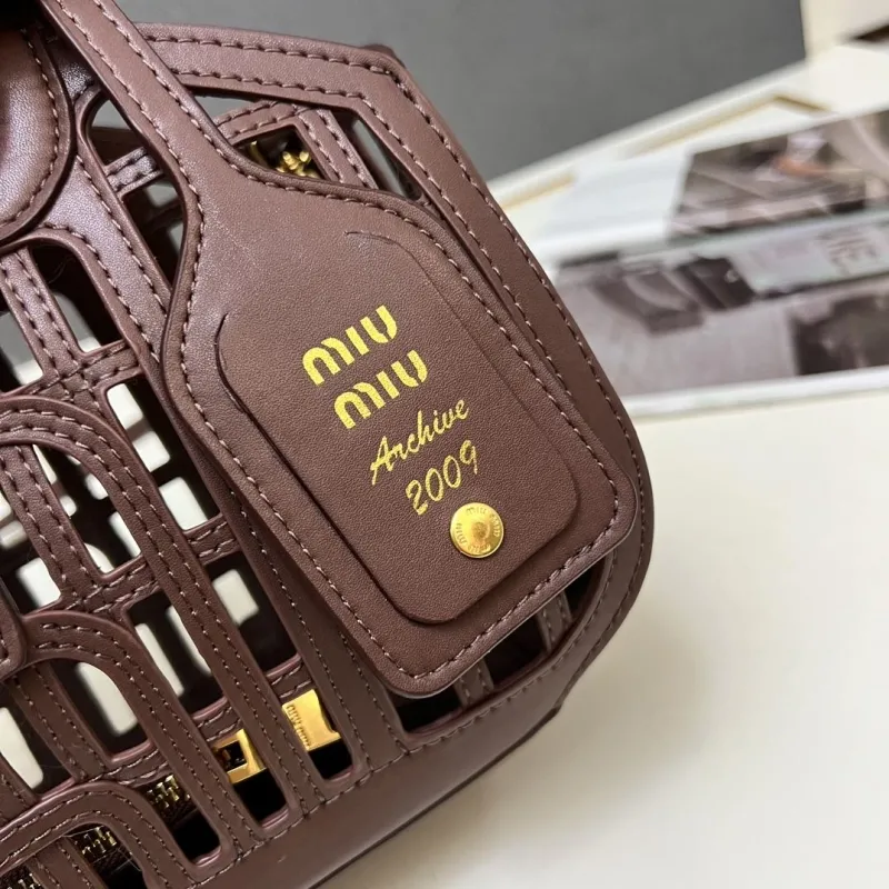 Miu Miu Brown Leather Handbag 1E294 - Image 6