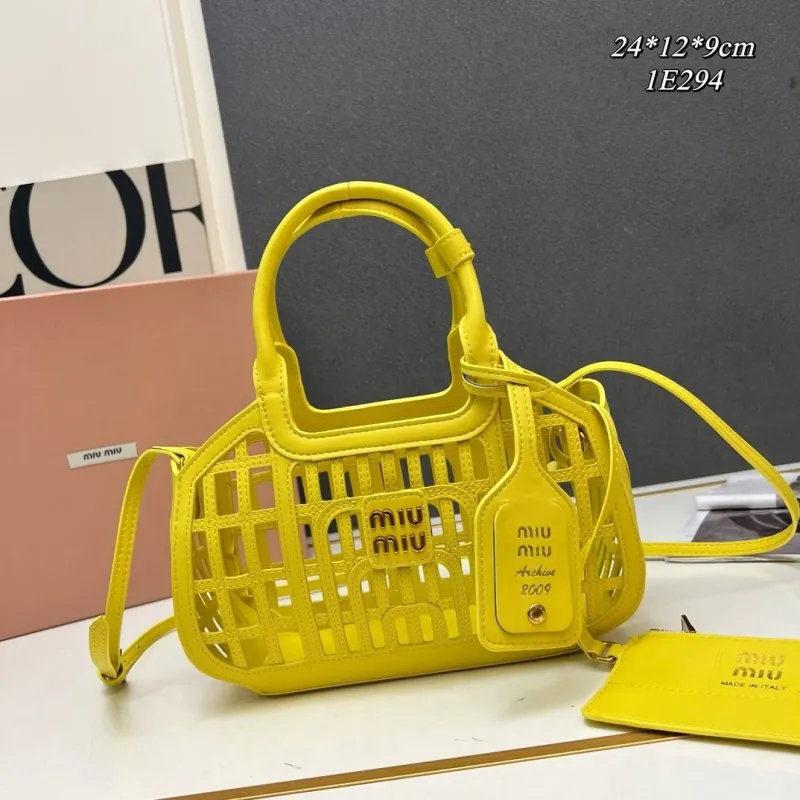MIU MIU Shopping Bags-34