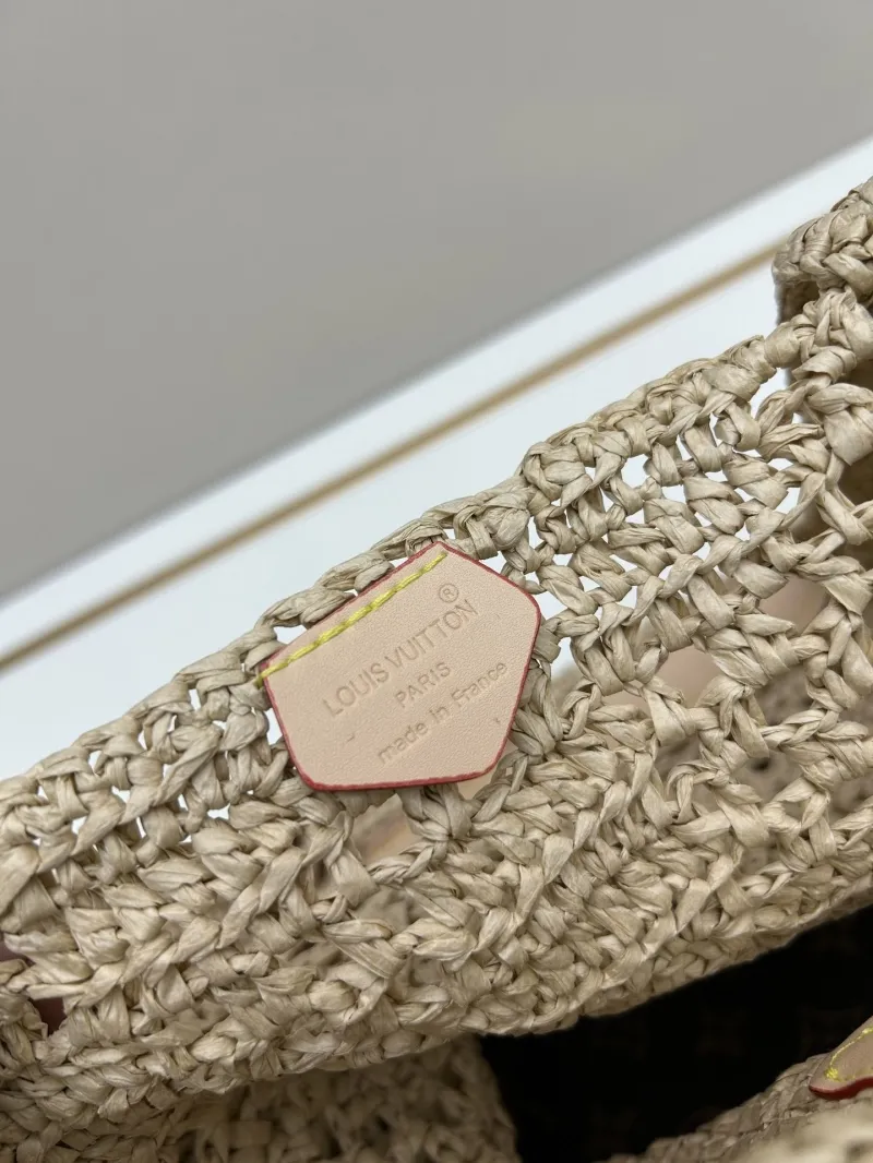 Louis Vuitton Beige Straw Tote Bag - Image 7