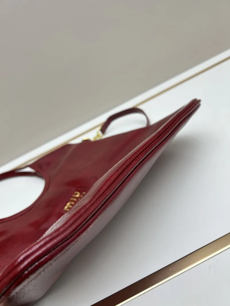 MIU MIU Red Patent Leather Tote Bag 2519 - Image 5