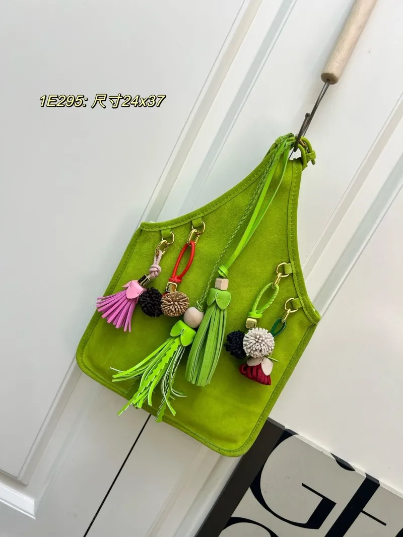 MIU MIU Shopping Bags-54