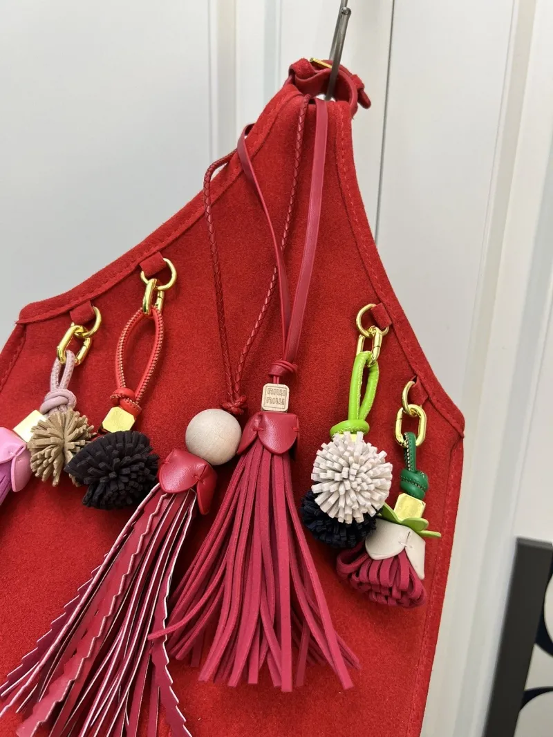 MIU MIU Red Shopping Bag 1E295 Size 24x37 - Image 3