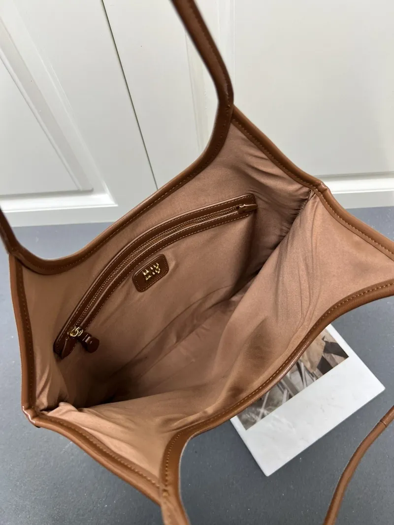 MIU MIU Brown Leather Tote Bag 7011SQ - Image 5