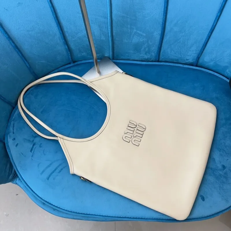 MIU MIU Cream Leather Tote Bag - Image 8