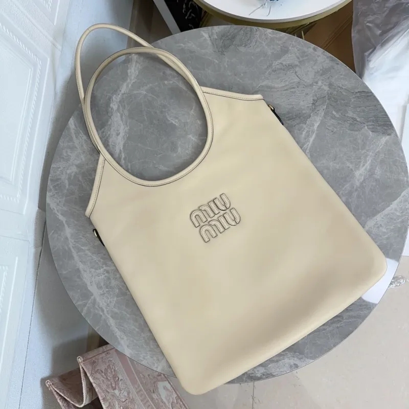 MIU MIU Cream Leather Tote Bag - Image 9