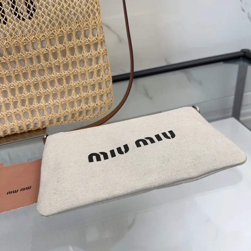 MIU MIU Beige Straw Tote Bag with Pouch - Image 6