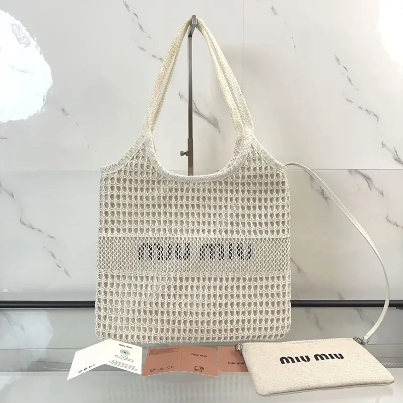 MIU MIU Shopping Bags-116