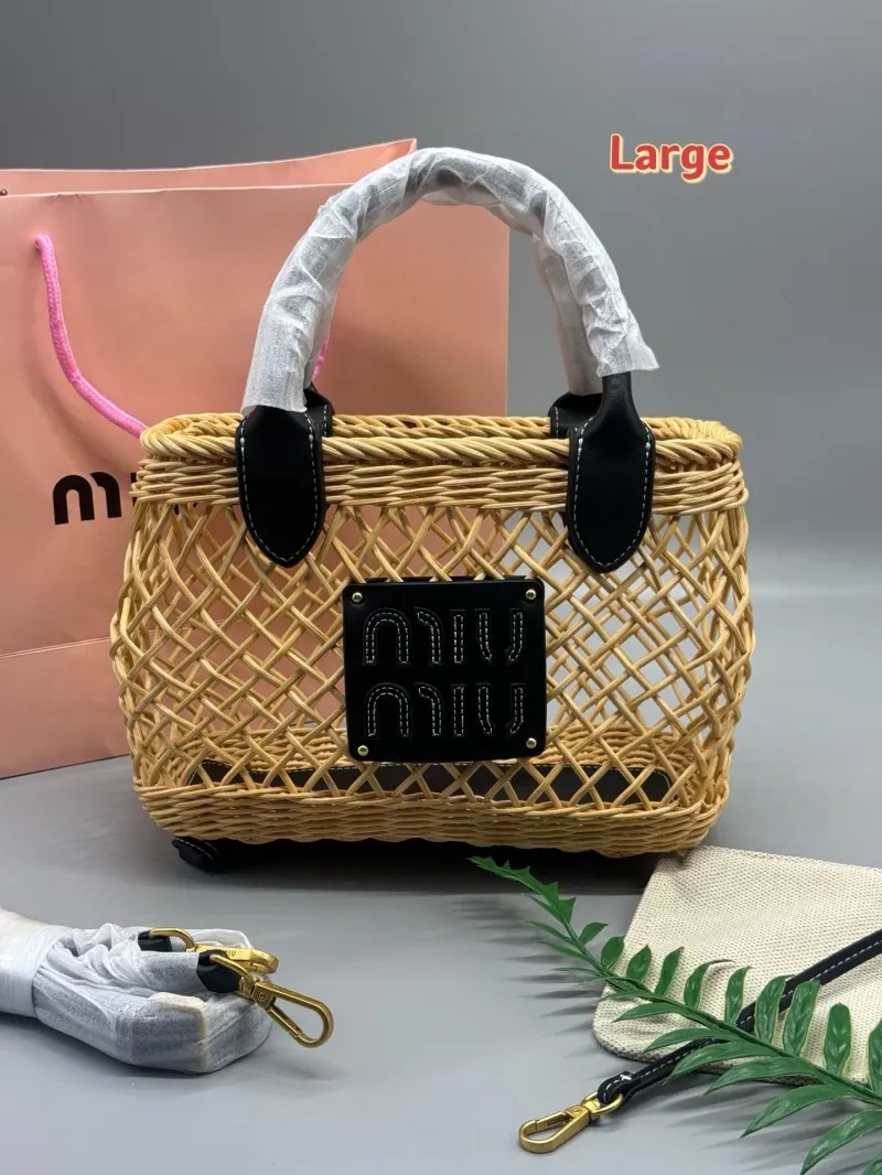MIU MIU Shopping Bags-130
