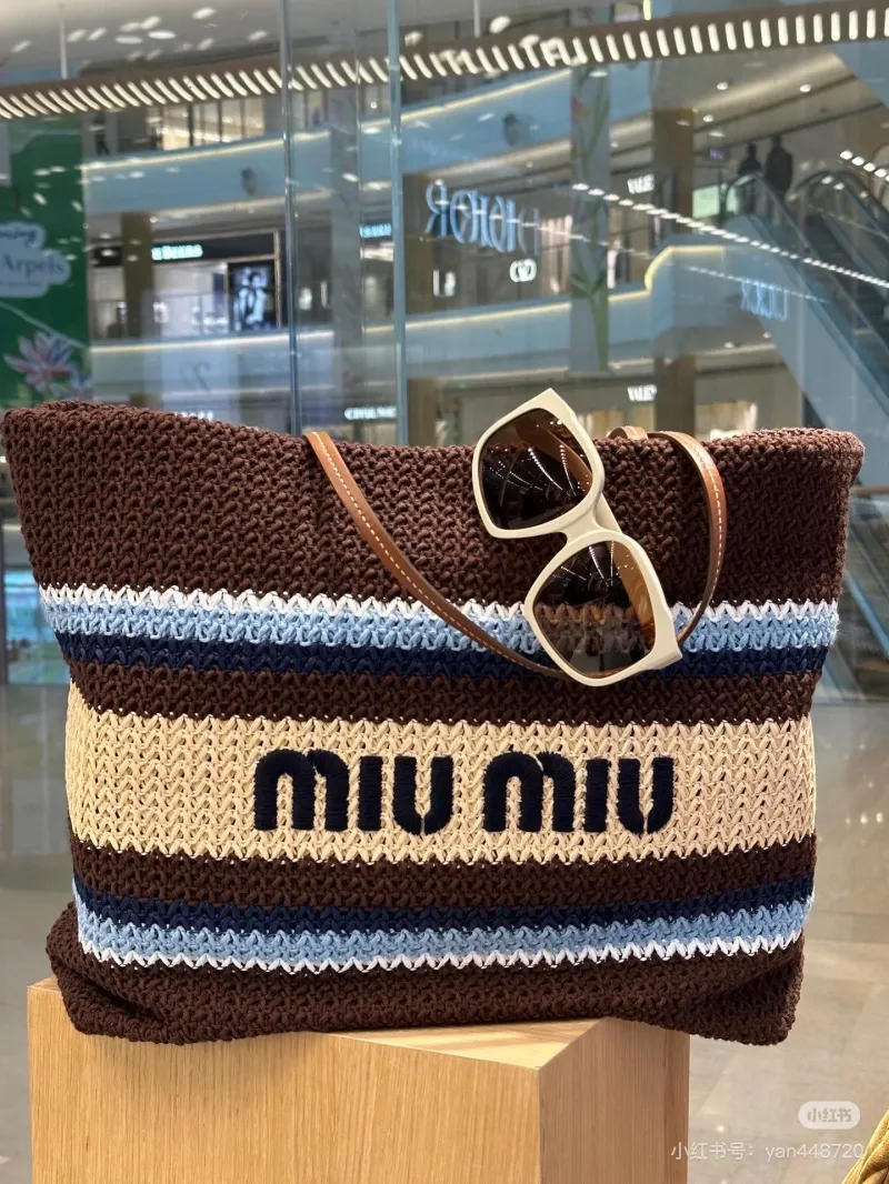 MIU MIU Shopping Bags-134