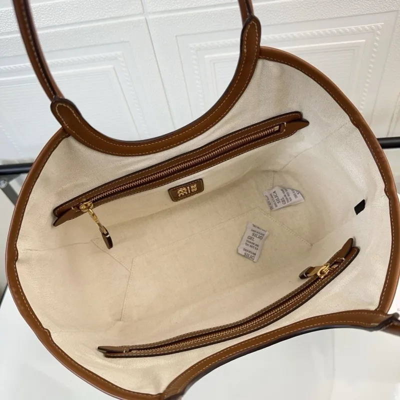 MIU MIU Beige Canvas Tote Bag 136 - Image 7