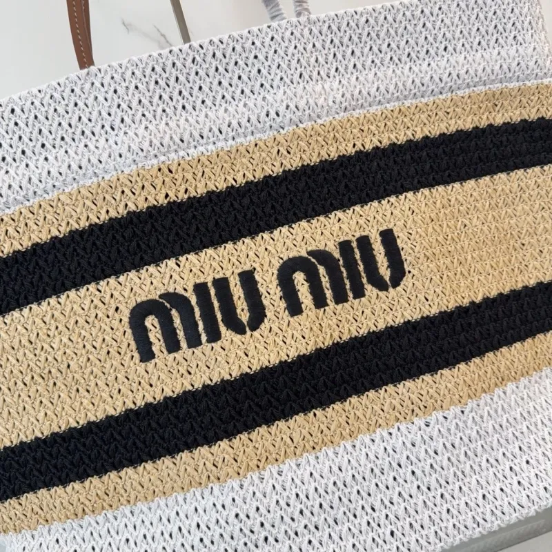 MIU MIU Shopping Bags-138 - Image 4