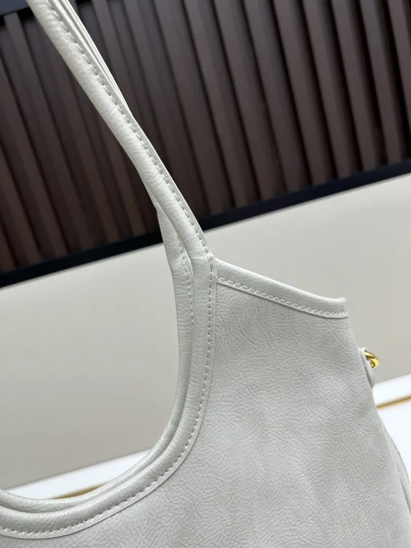 MIU MIU Off-White Tote Bag 2519 - Image 5