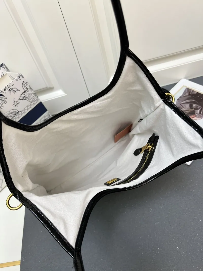 Miu Miu 5BG231 Black Leather Tote Bag - Image 8